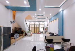 BÁN GẤP TRONG TUẦN TỪ 11.5 TỶ GIẢM CÒN 10.7 TỶ.
HXH VÔ NHÀ  - LÊ VĂN THỌ - 3 TẦNG 135M2 NGANG 6.1M, 6PN
